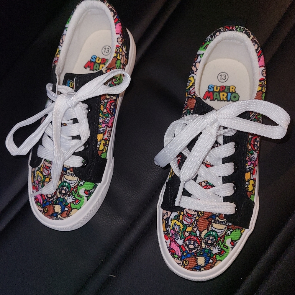 Super Mario Bros kids sneakers